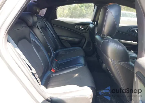 2015 Chrysler 200 S from USA, damaged, VIN 1C3CCCBG5FN600030